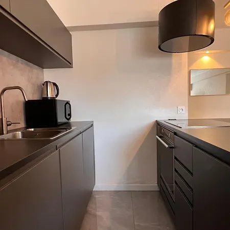 Les Arenes - Centre, 2 Pieces Recemment Renove De 45 M2 Avec Sa Terrasse De 10 M2 Apartment